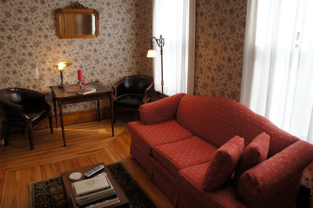 Maplecroft Bed & Breakfast Barre Экстерьер фото