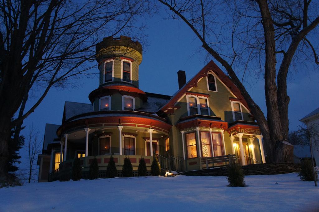 Maplecroft Bed & Breakfast Barre Экстерьер фото